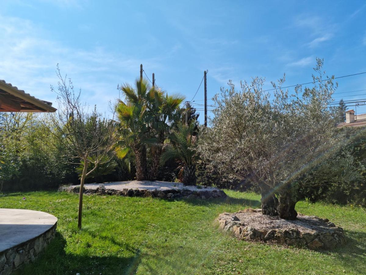 Hotel L'Eden Provencal Fayence Esterno foto